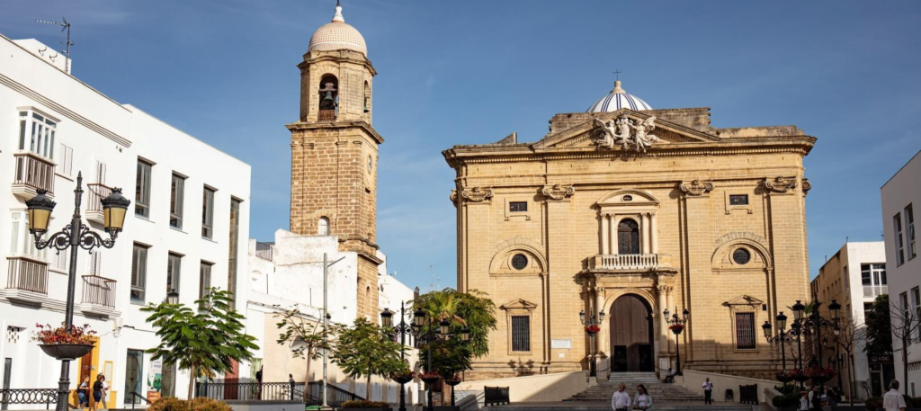 Experiencias Culturales en Chiclana de la Frontera: Entre Historia y Tradición